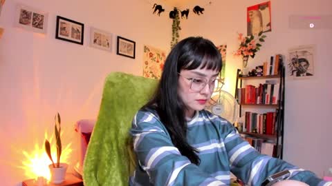 Snapshot of segismunda chatting on April 2026 10:51:02 PM Luciana online show from April 2026 10:51:02 PM