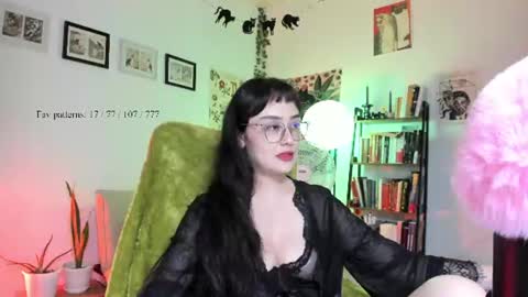 Luciana online show from June 2026 10:53:02 PM