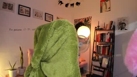 Luciana online show from July 2026 09:54:02 PM