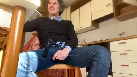 Snapshot of sekyfetishballs chatting on January 2025 01:49:01 PM Grade2 online show from January 2025 01:49:01 PM