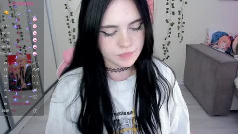 Selena  online show from February 2025 08:13:02 AM