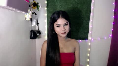 selena_fox2000 online show from April 2026 02:36:02 PM