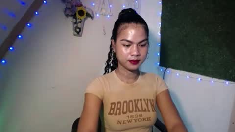 selena_fox2000 online show from May 2026 01:45:01 AM