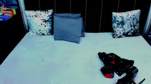 Snapshot of selena_vixen chatting on March 2025 08:41:02 AM Selene online show from March 2025 08:41:02 AM