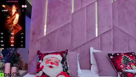 Selena online show from December 2025 05:34:02 AM