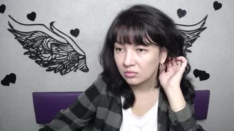 SelenaFly online show from September 2025 05:09:01 AM