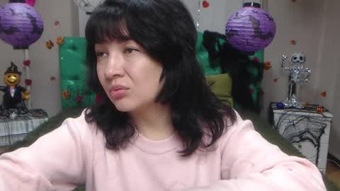 SelenaFly online show from October 2025 06:28:02 AM