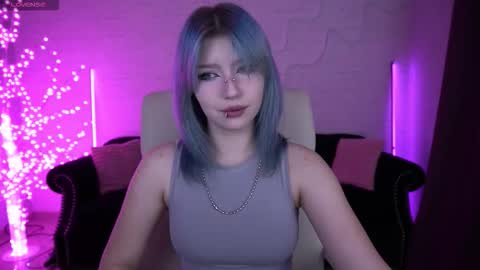 selenairis online show from March 2026 12:47:01 AM