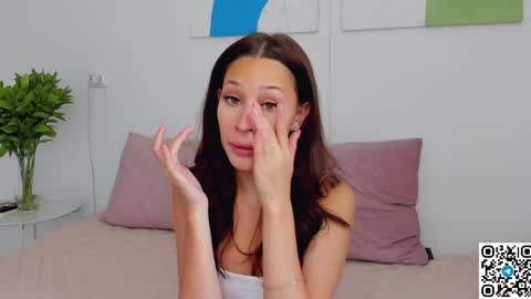 Selena online show from May 2026 09:49:02 AM