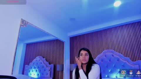 selenastonne online show from December 2025 08:28:02 PM