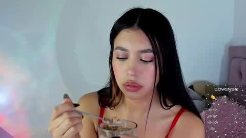 Snapshot of selene_e chatting on January 2025 02:56:01 AM Karol. online show from January 2025 02:56:01 AM