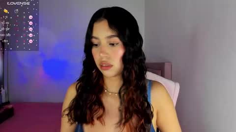 Snapshot of selene_e chatting on February 2025 10:30:01 PM Karol. online show from February 2025 10:30:01 PM