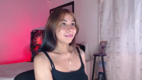 Snapshot of selene_gils chatting on January 2025 01:00:01 AM nathy online show from January 2025 01:00:01 AM