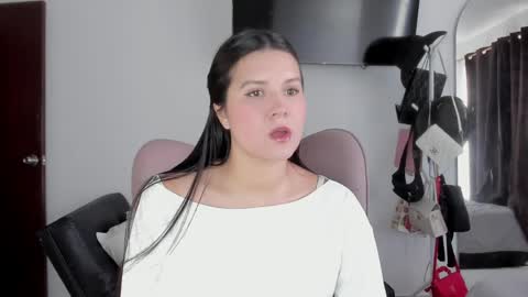 Snapshot of selene_king22 chatting on April 2026 02:36:02 PM Alejandra online show from April 2026 02:36:02 PM