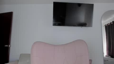 Snapshot of selene_king22 chatting on April 2026 12:22:02 PM Alejandra online show from April 2026 12:22:02 PM