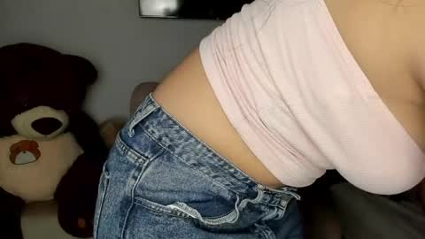 Alejandra  online show from June 2026 12:09:01 PM