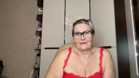 Snapshot of selenna57 chatting on March 2026 08:01:02 PM Selenna online show from March 2026 08:01:02 PM