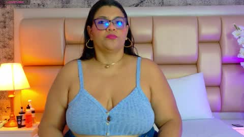 Selenna Cooper online show from January 2026 11:37:02 AM