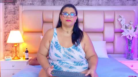 Selenna Cooper online show from February 2026 11:40:01 AM