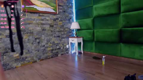 Selen online show from May 2026 04:09:02 AM