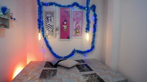 Mayte online show from December 2024 12:11:02 PM