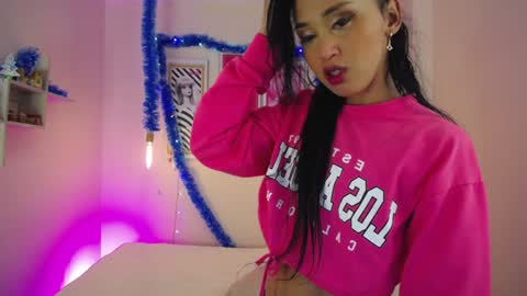 Mayte online show from January 2025 01:17:01 PM