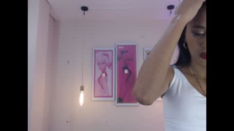 Mayte online show from January 2025 01:14:01 PM