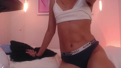 Mayte online show from January 2025 04:22:01 PM