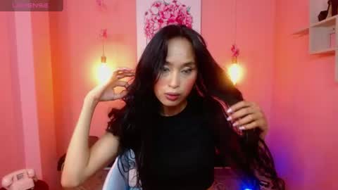 Mayte online show from July 2026 12:23:01 PM