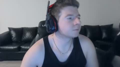 selfmademax579471 online show from March 2025 02:36:02 AM