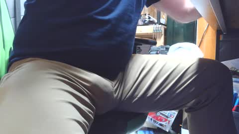 Snapshot of selfpound chatting on October 2025 11:58:01 PM selfpound online show from October 2025 11:58:01 PM