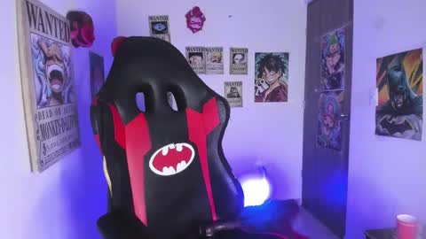 Snapshot of selina_kyl3 chatting on February 2025 05:51:02 AM Selinna Kyle online show from February 2025 05:51:02 AM