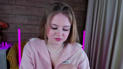 SelinSwarovski online show from February 2025 11:03:02 PM