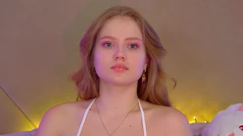 SelinSwarovski online show from September 2025 05:14:02 PM