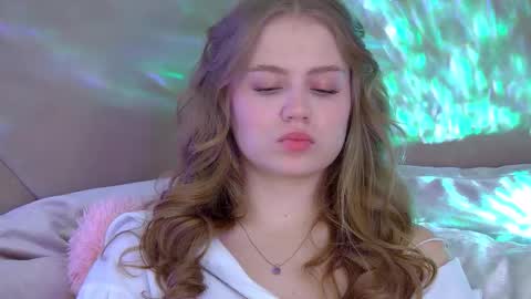 SelinSwarovski online show from October 2025 05:11:01 PM