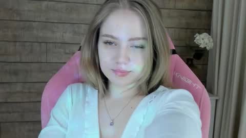 SelinSwarovski online show from October 2025 04:26:02 PM