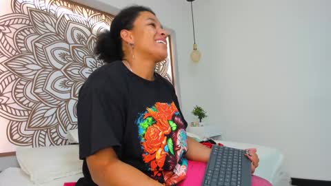 Selket online show from December 2024 11:33:01 AM