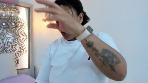 Selket online show from February 2026 12:01:01 PM