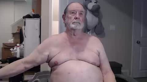 selkie2s online show from October 2025 05:41:02 AM