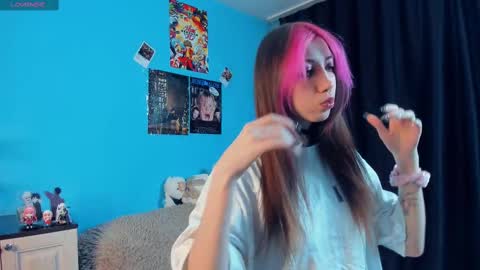 Snapshot of sell0n chatting on February 2025 03:23:02 AM Mindy online show from February 2025 03:23:02 AM