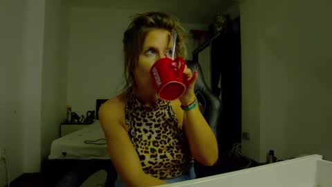 sellena_angel online show from June 2026 04:53:01 PM