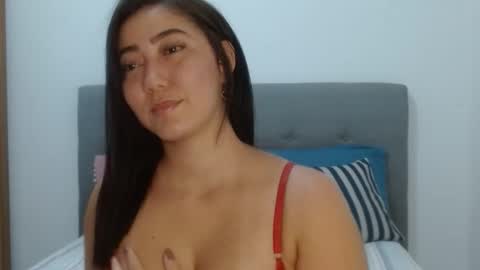 Sellena Stone online show from May 2026 04:50:01 AM