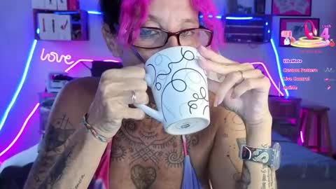 Selvaggia Del Caribe online show from May 2026 06:47:02 PM