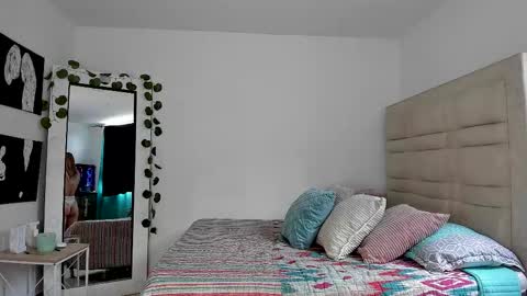 Selyn online show from January 2026 03:36:02 PM