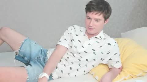 Snapshot of semyonone chatting on February 2026 06:44:01 PM Semyon online show from February 2026 06:44:01 PM