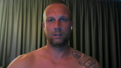 Snapshot of sence08 chatting on June 2026 01:17:02 PM sence08 online show from June 2026 01:17:02 PM