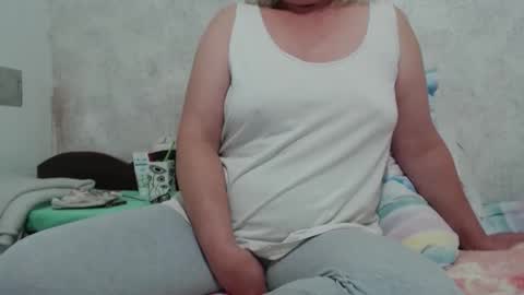 Lenna online show from November 2025 08:14:01 AM