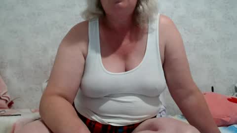 Lenna online show from July 2026 10:52:01 AM