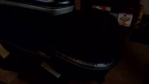 Snapshot of senorgrower chatting on September 2025 07:07:01 AM Mr. Watch Me Grow online show from September 2025 07:07:01 AM