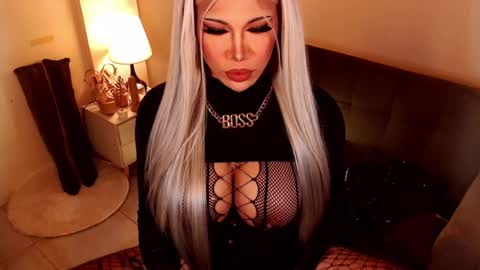 unstappable queen kate online show from December 2024 12:16:01 AM